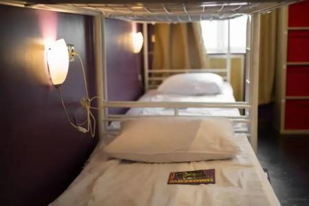 Red Hostel - 1