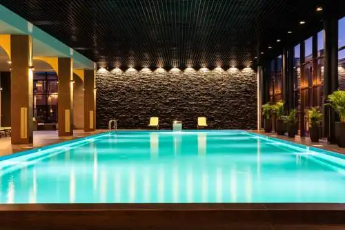 Garden and Spa - 0