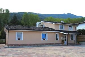 Guest House Pri Gondoli, Марибор