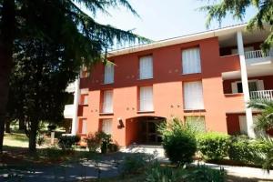 Dependences - San Simon Resort, Изола