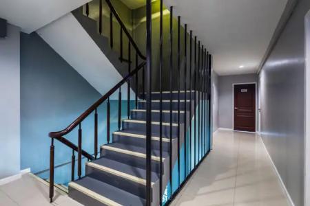 At Hua Lamphong - 16