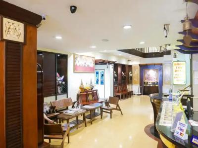 Rambuttri House - 23