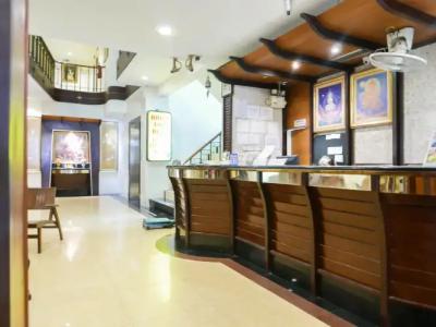 Rambuttri House - 22