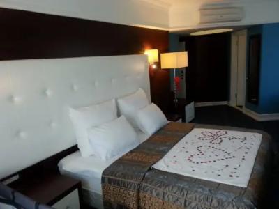 Paradise Island - 149