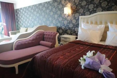 Paradise Island - 150