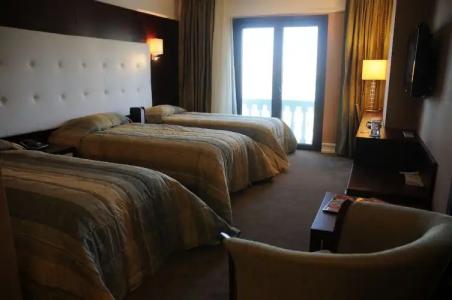 Paradise Island - 108