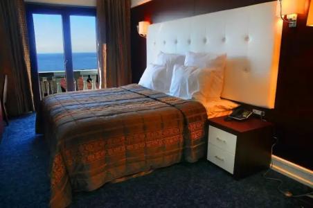 Paradise Island - 138