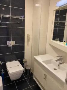 Paradise Island - 136