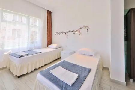 Santosa Pension - 20