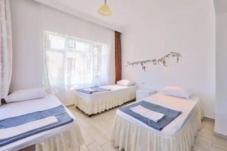 Santosa Pension - 34