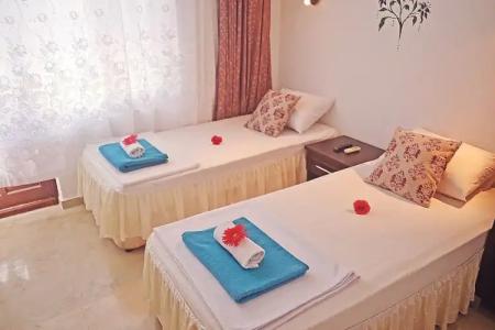 Santosa Pension - 22