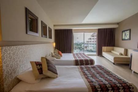 Long Beach Resort & Spa Deluxe - Ultra All Inclusive - 120