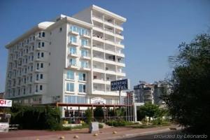 Acropol Beach Hotel, Анталья