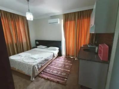 Le Moral Apart - 115