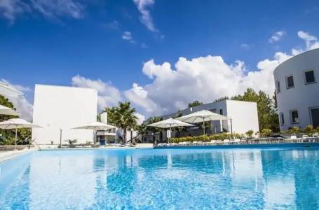 Medea Beach Resort - 6