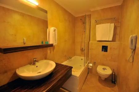 Sunny Hill Alya - 112