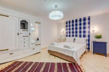 Ev Bharat Butique, Alaçatı - 26