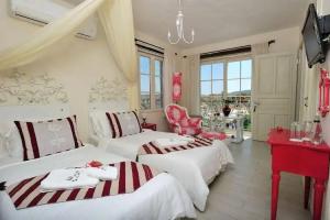 Гостевой дом «Alaçatı Sultan Konak Butik Otel», Алачати