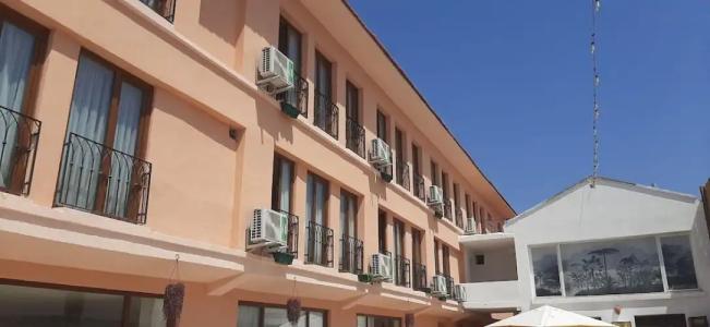 Pera Ayvalık - 0