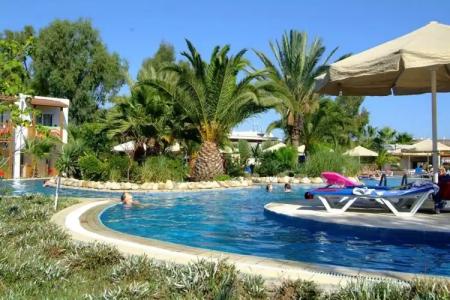 Very Chic Adult Only - 13