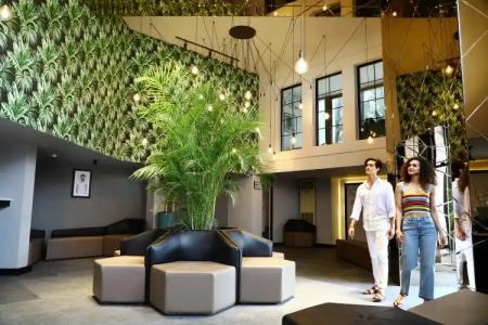 Very Chic Adult Only - 17