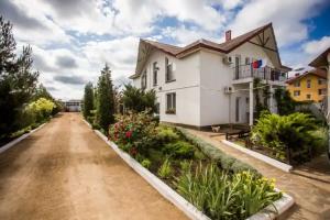 Гостевой дом «Юкка», Заозёрное