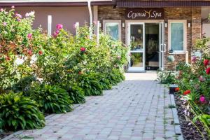 Seasons Spa Boutique Hotel, Козин