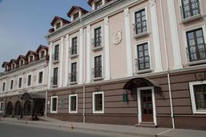 Отель «Reikartz», Каменец-Подольский