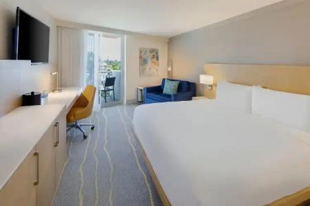 Deltas by Marriott Oceanfront - 2