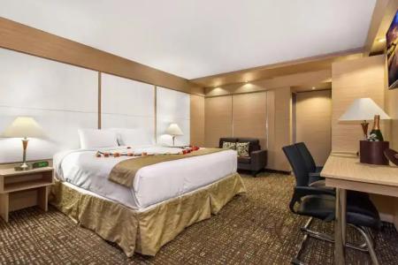 Ocean Beach Palace - 23