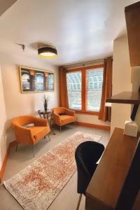 The Historic Peninsula Inn - 186