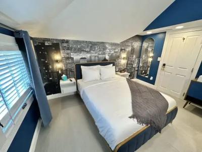 The Historic Peninsula Inn - 54