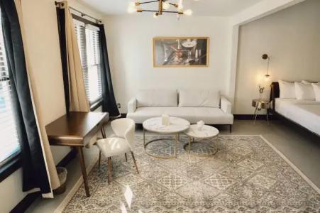 The Historic Peninsula Inn - 21