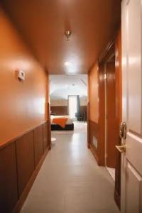 The Historic Peninsula Inn - 34