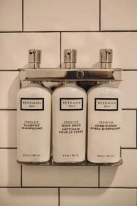 The Historic Peninsula Inn - 25