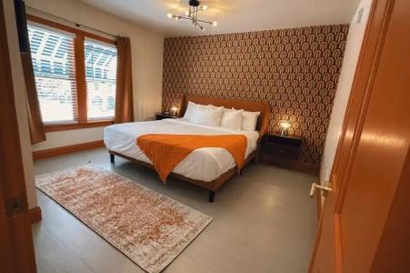 The Historic Peninsula Inn - 120