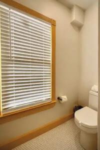 The Historic Peninsula Inn - 111