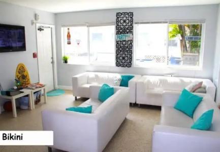 Bikini Hostel, Cafe & Beer Garden - 24