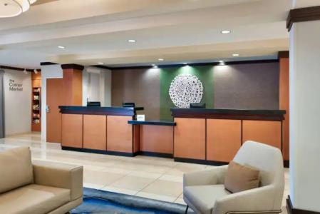 Fairfield Inn & Suites by Marriott Central - 1