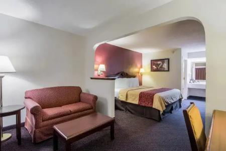 Red Roof Inn I-95 - 22