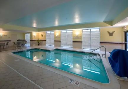 SpringHill Suites by Marriott - 12