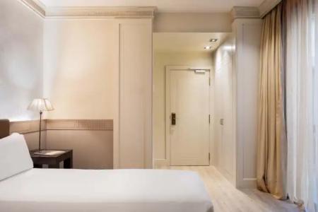 Duquesa de Cardona 4* Sup - 22