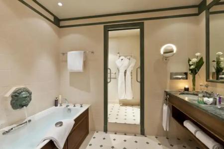 Hôtel Barrière Le Royal Deauville - 38