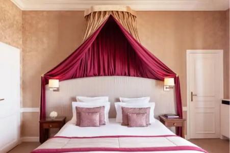 Hôtel Barrière Le Royal Deauville - 65