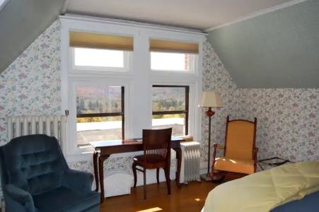 Wilburton Inn - 127