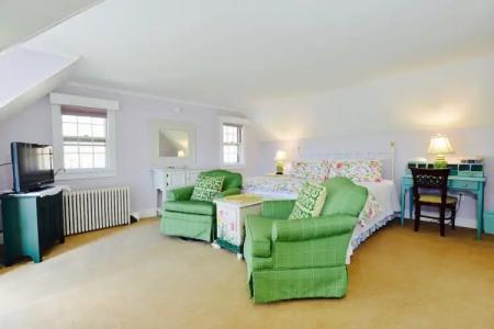 Wilburton Inn - 11