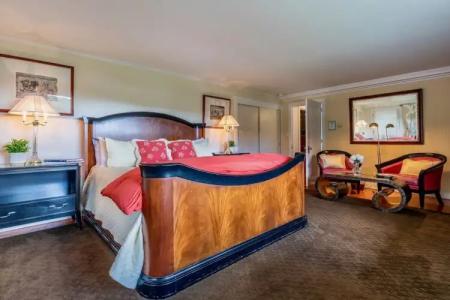 Wilburton Inn - 100