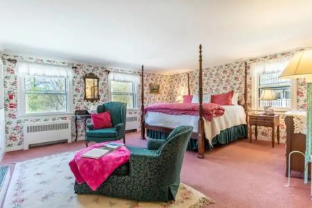 Wilburton Inn - 162