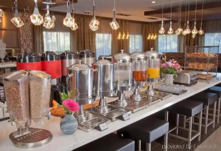 Silver Cloud - Seattle University of Washington District - 16