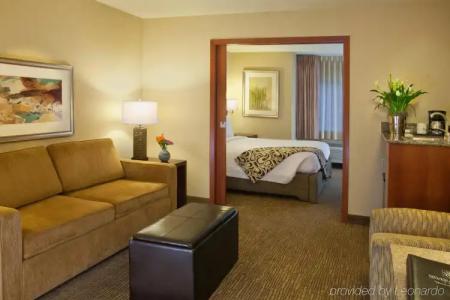 Silver Cloud - Seattle University of Washington District - 19